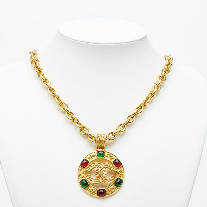 Chanel CC Logo Gripoix Necklace Gold Plated — view 8
