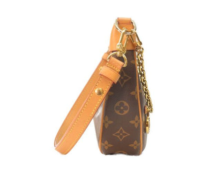 Louis Vuitton Monogram Loop Shoulder — view 4