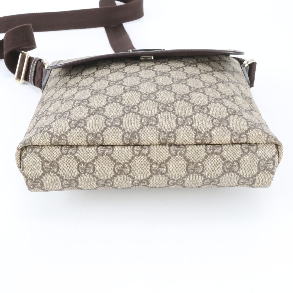 Gucci GG Supreme Leather Shoulder Bag Crossbody Messenger Business — view 6