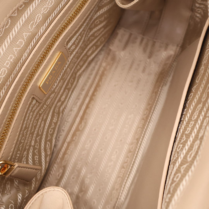 Prada Re Edition Am Nylon Handbag — view 2