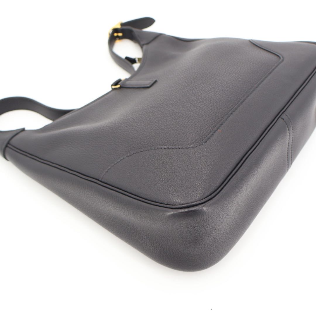 Hermes Trim 31 Black Leather Shoulder — view 9