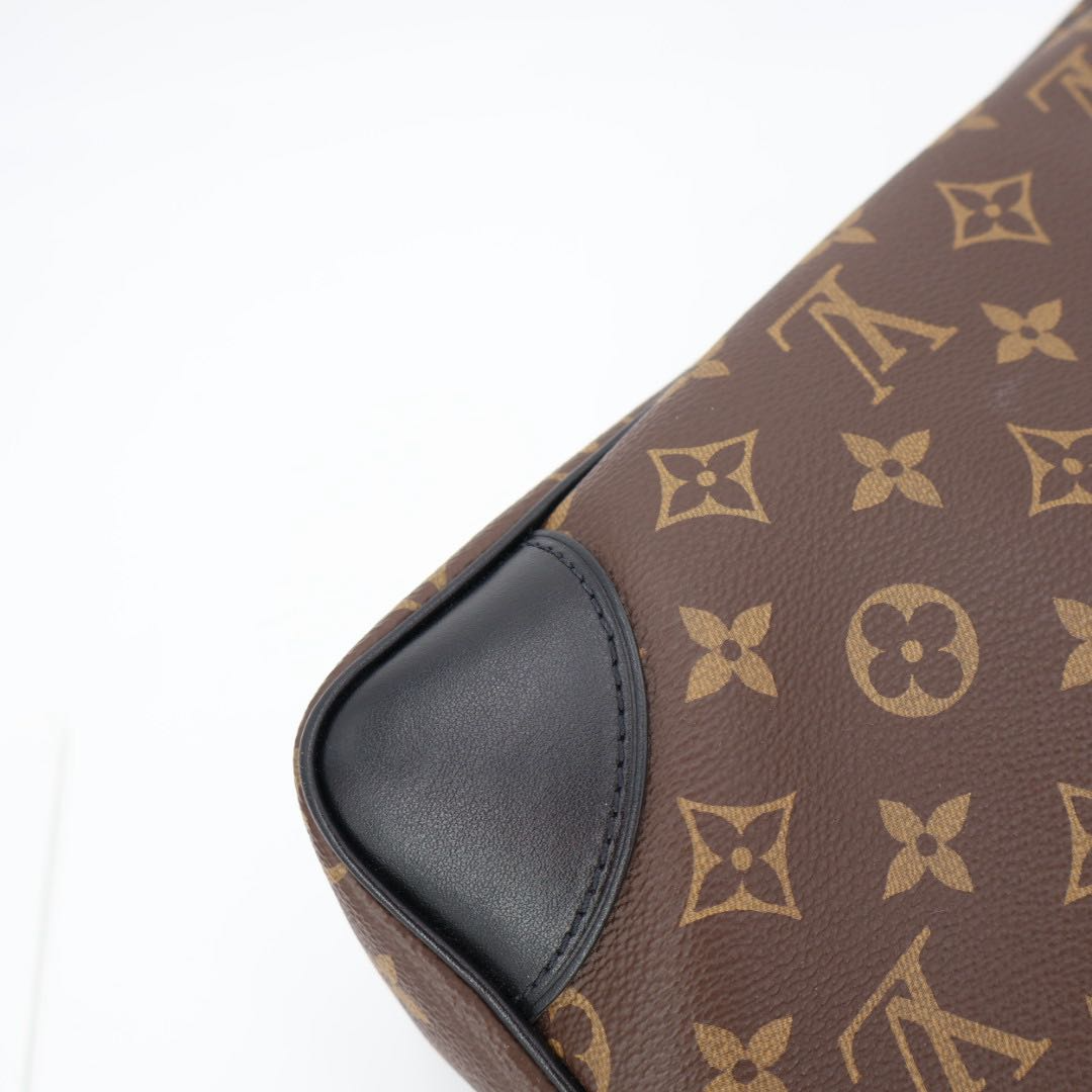 Louis Vuitton Odeon NM Shoulder Bag Crossbody Leather Noir Black — view 7