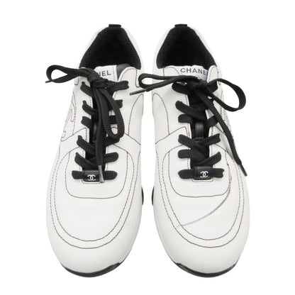 Chanel Sneakers CC Logo Stitch Shoes White — view 3