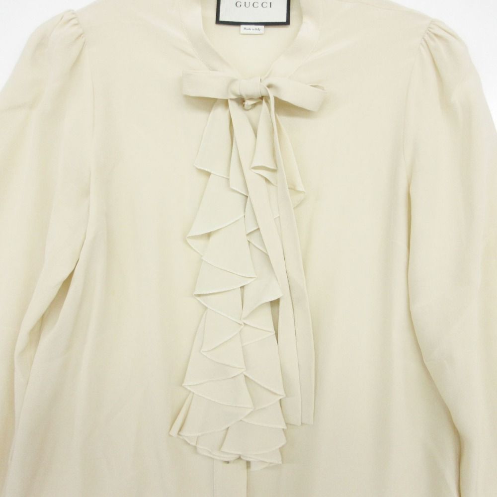 Gucci Long Sleeve Shirt Ruffle Blouse Bowtie Ribbon GG Pearl Button Top Beige 36 — view 4