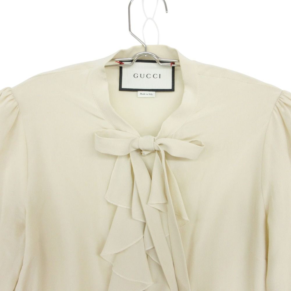 Gucci Long Sleeve Shirt Ruffle Blouse Bowtie Ribbon GG Pearl Button Top Beige 36 — view 3