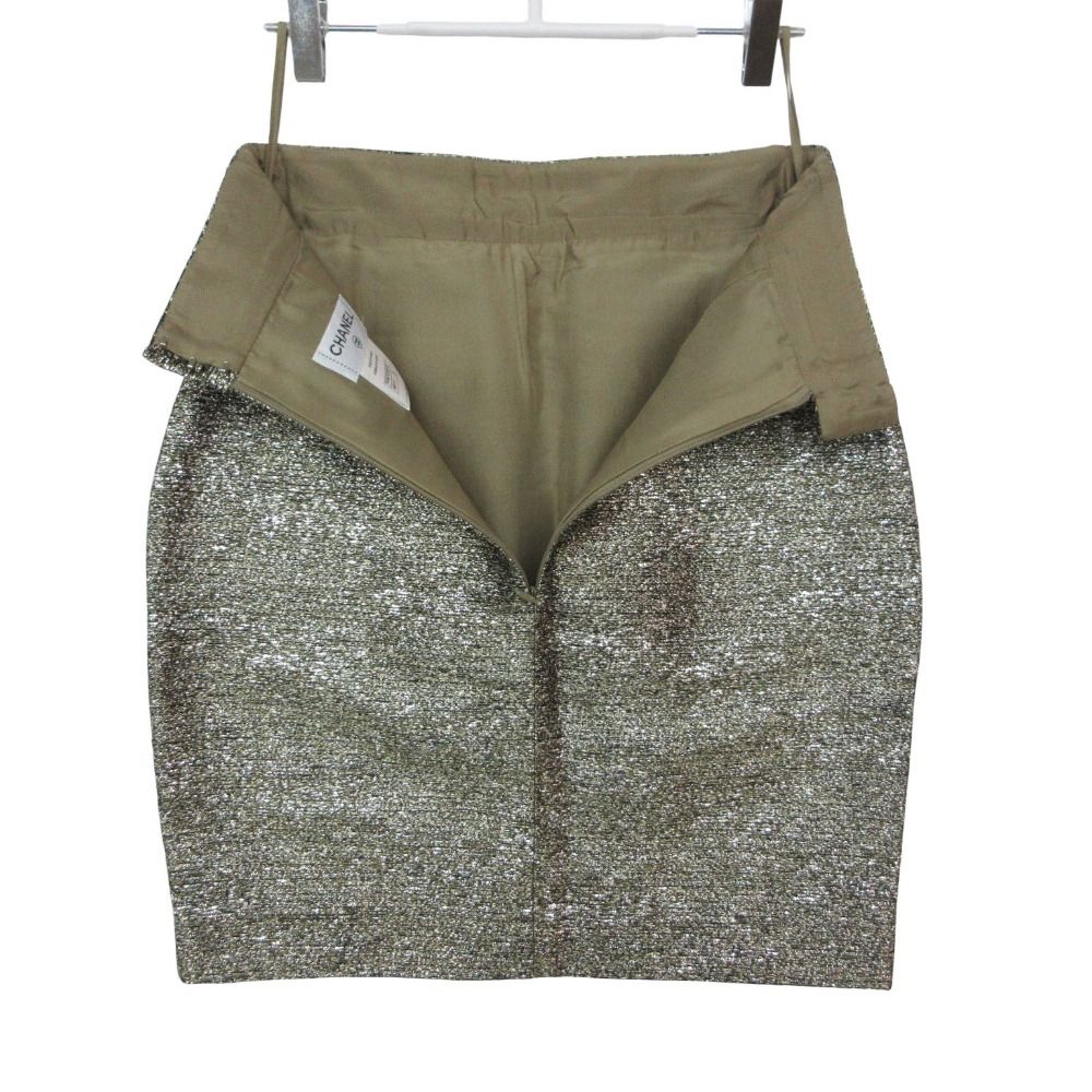 Chanel Mini Skirt Lame Slit Tweed CC Logo Plate Tight Knee Length Gold 34 — view 3