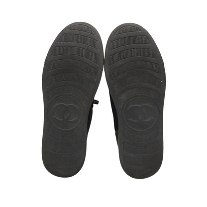 Chanel Sneakers Suede Tweed CC Logo High Cut Shoes Black — view 8