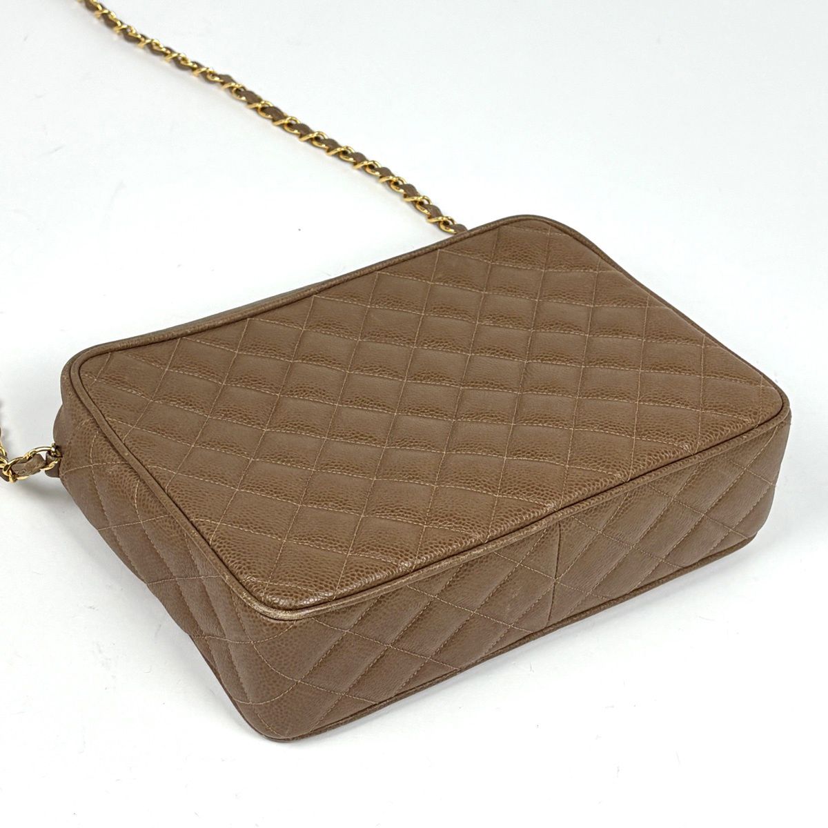 Chanel CC Logo Chain Shoulder Bag Quilted Leather Brown — view 2