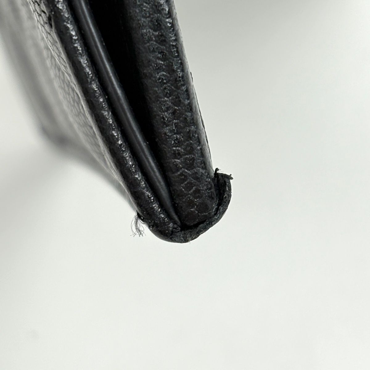 Chanel CC Logo Trifold Wallet Small Caviar Leather Black — view 3