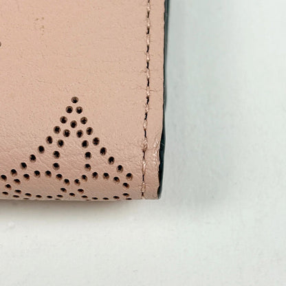 Louis Vuitton Multicles 4 Key Case Monogram Mahina Jasmine Pink Key Holder — view 3