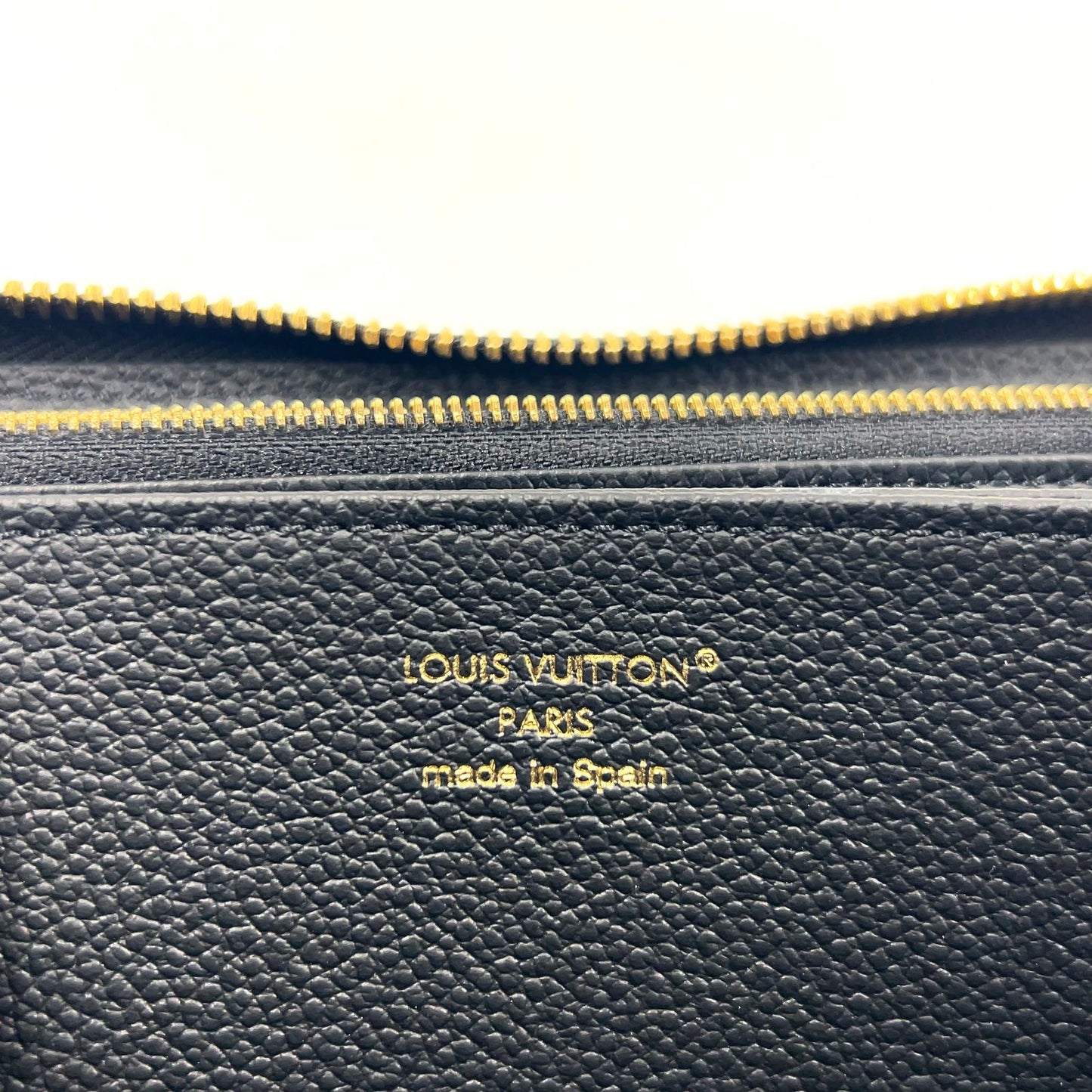 Louis Vuitton Zippy Wallet Monogram Empreinte Noir Leather Black Round Gold — view 4