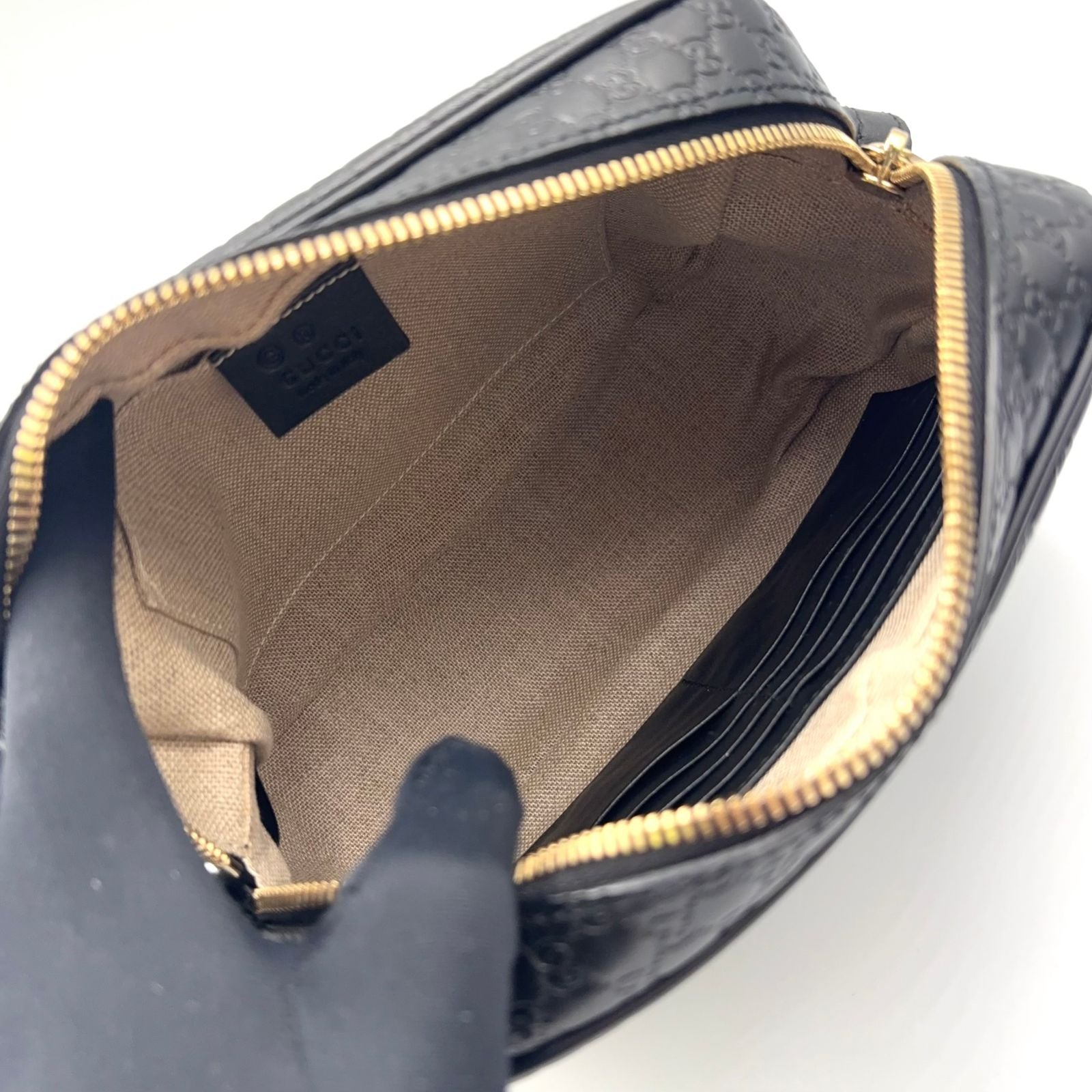 Gucci Micro Guccissima Leather Black Shoulder Bag Gold — view 3