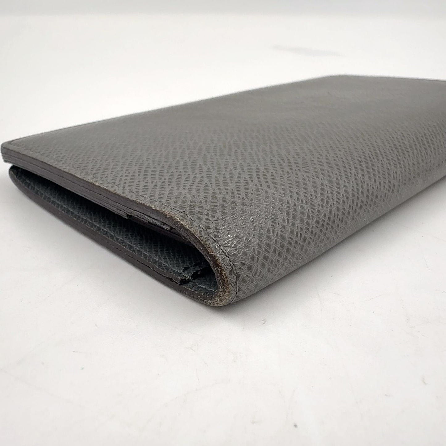 Louis Vuitton Portefeuille Brazza Taiga Boreal Leather Dark Navy Bifold Wallet — view 5