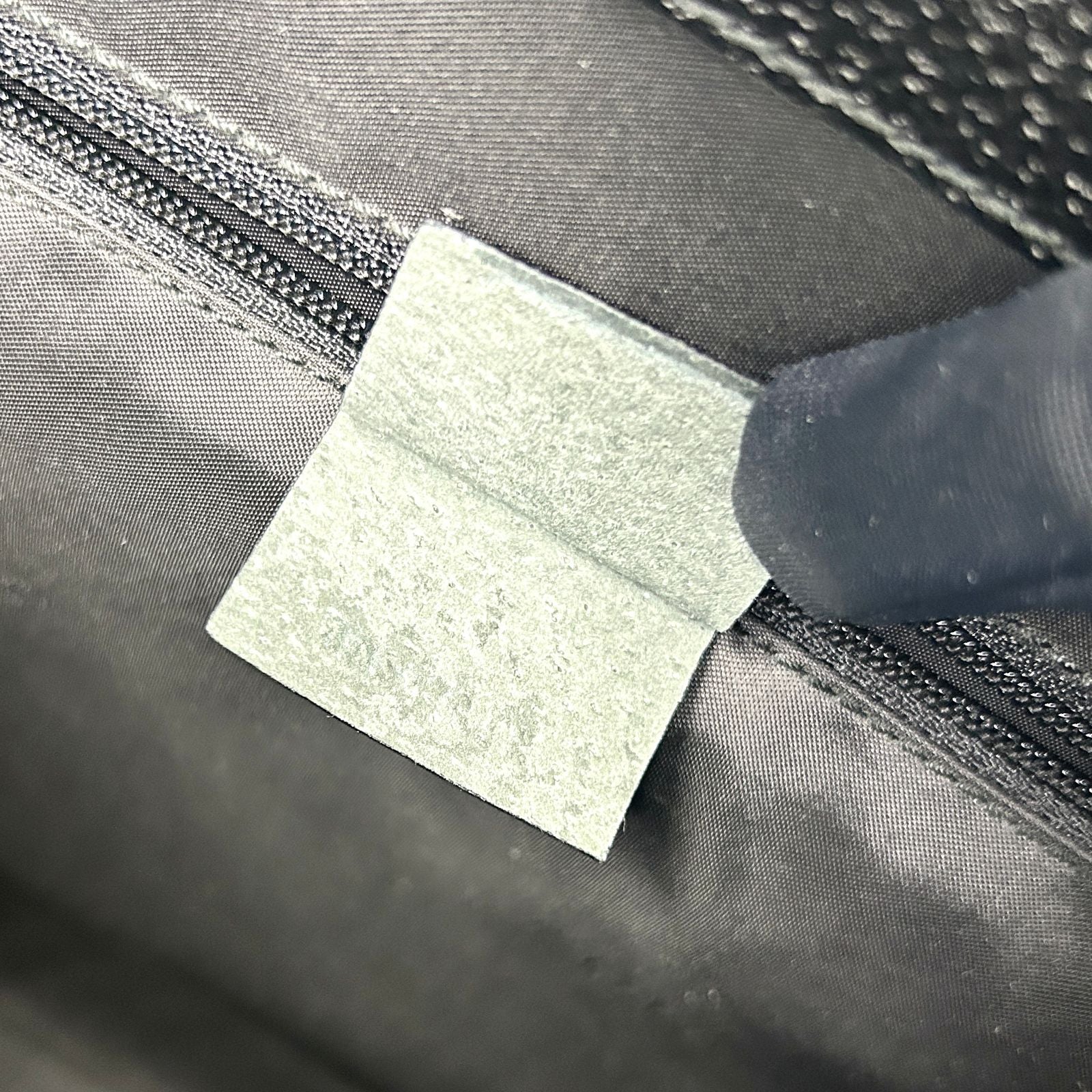 Gucci Jackie Leather Black Tote Silver — view 5