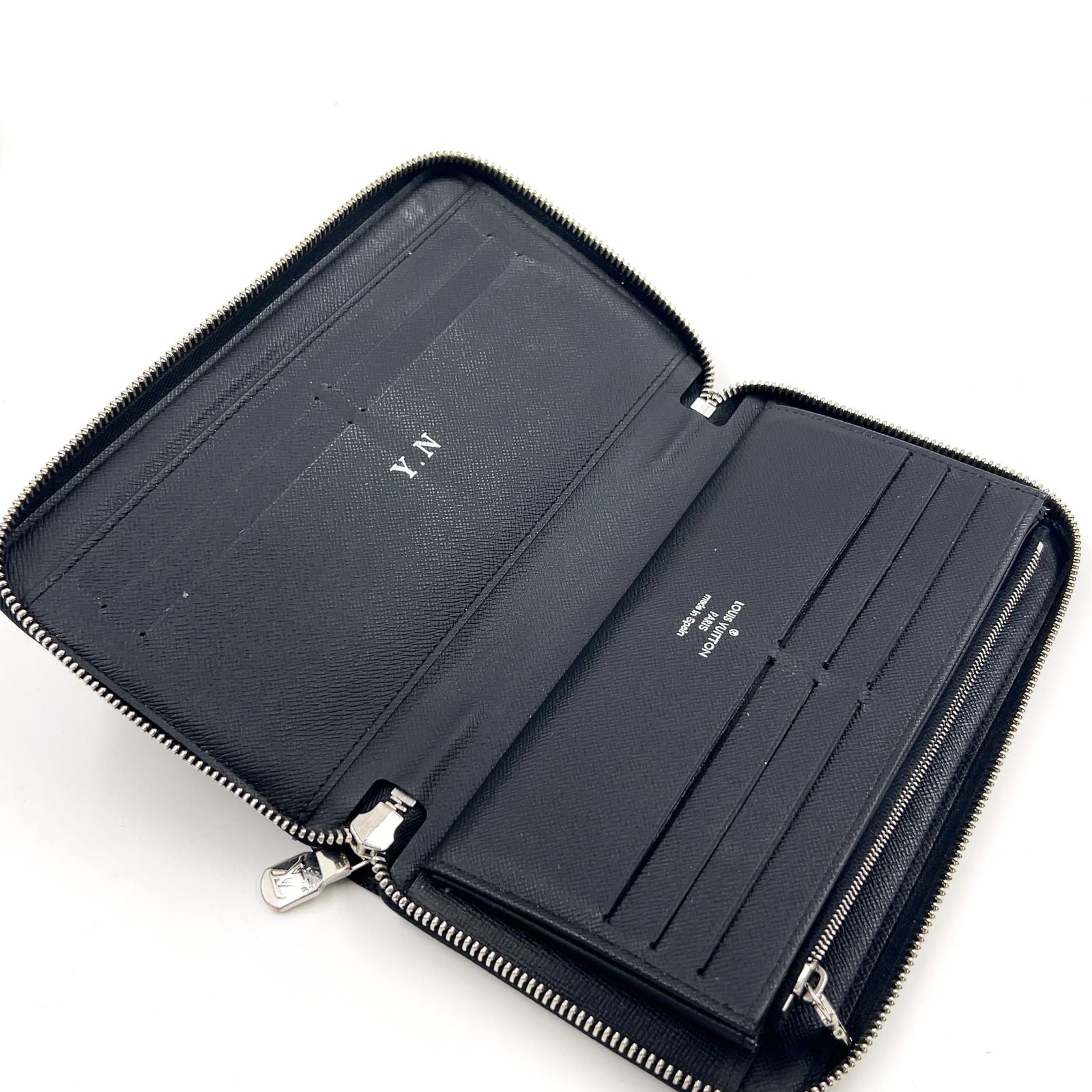 Louis Vuitton Zippy Organizer NM Damier Graphite Initial Black Zip Around — view 3