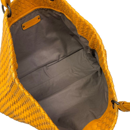Bottega Veneta Tote Intrecciato Yellow Leather — view 7