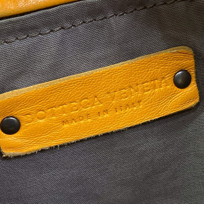 Bottega Veneta Tote Intrecciato Yellow Leather — view 9