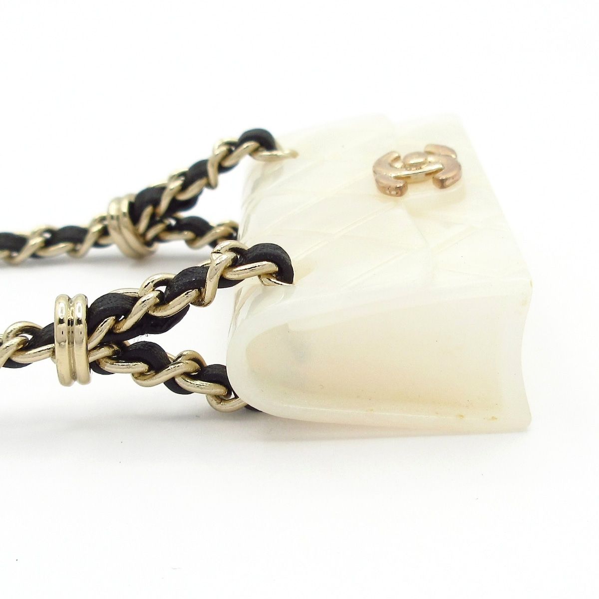 Chanel Necklace Quilted Leather White Gold Black — view 7