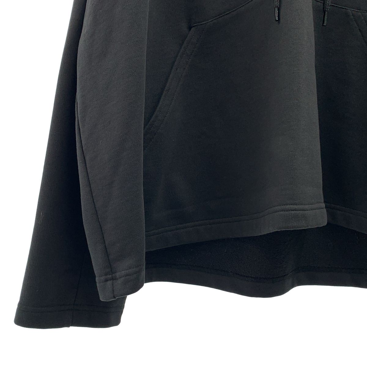 Balenciaga Tuck in Hoodie Sleeve Logo Pullover Sweatshirt L Black — view 3