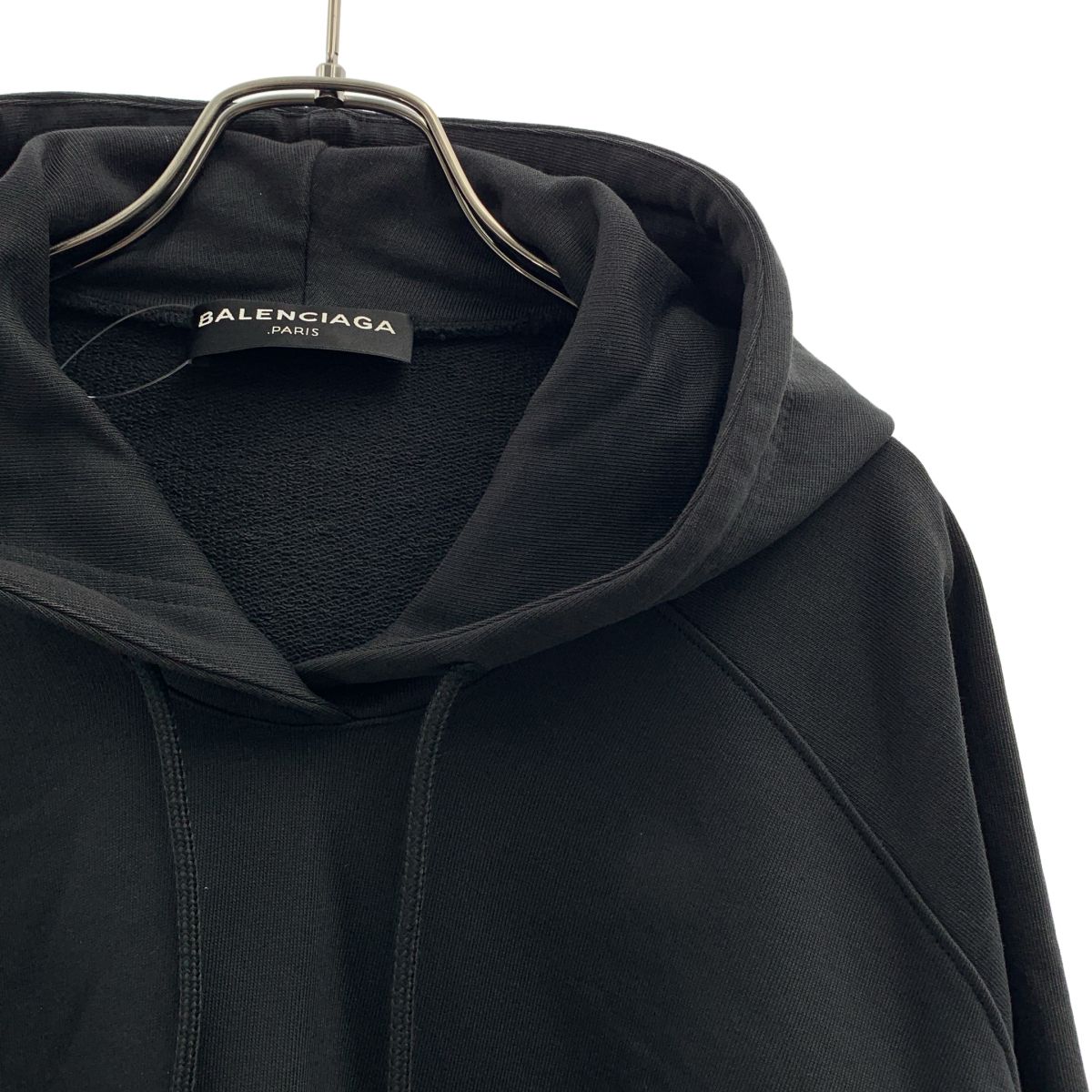 Balenciaga Tuck in Hoodie Sleeve Logo Pullover Sweatshirt L Black — view 2