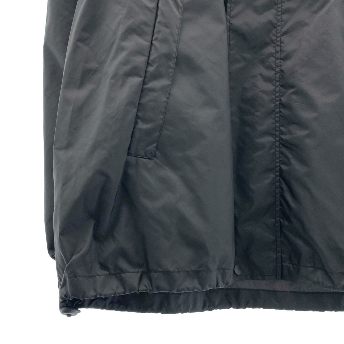Balenciaga Boxy Wind Breaker Logo Windbreaker Jacket M Black — view 3