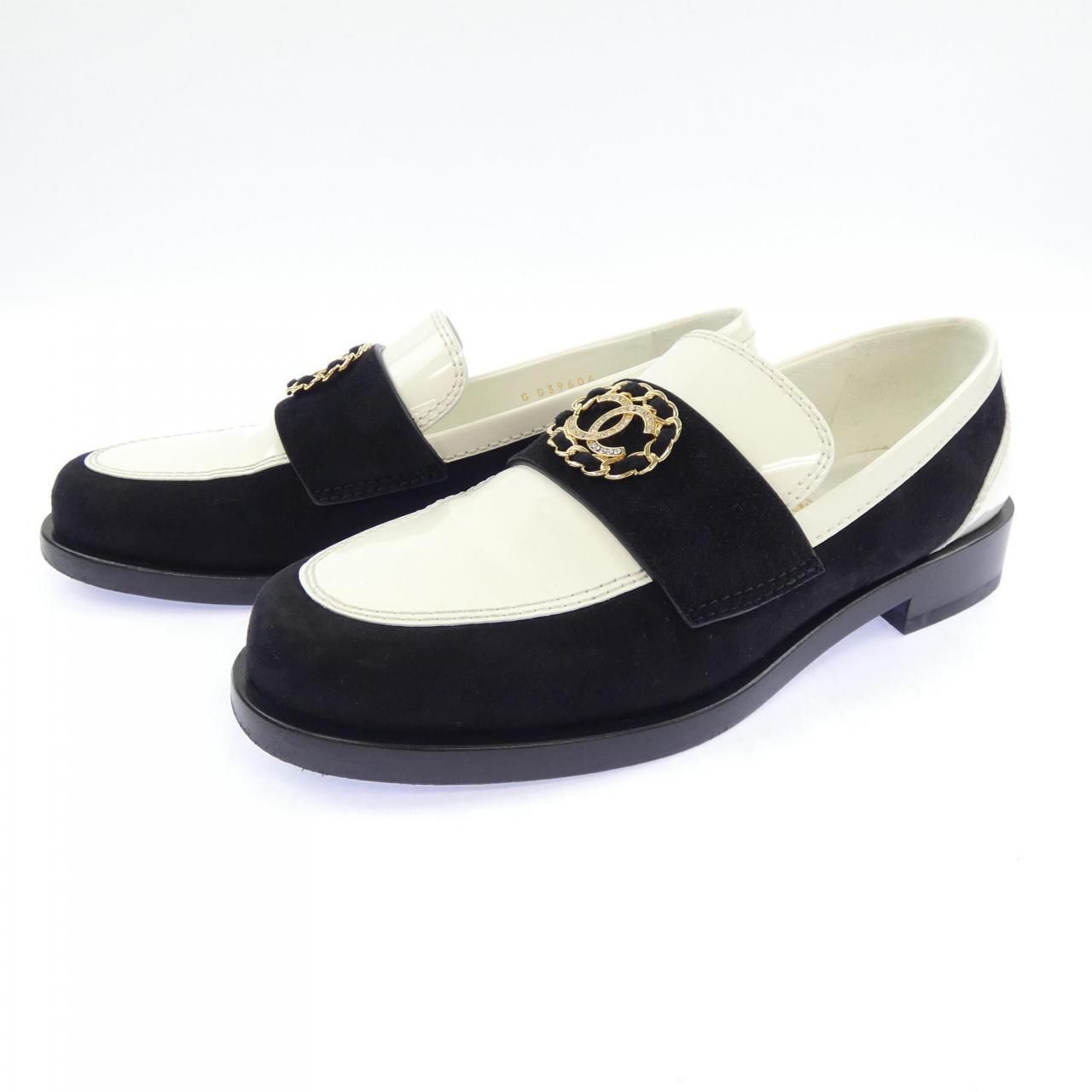 Chanel Loafers Shoes Black — view 3