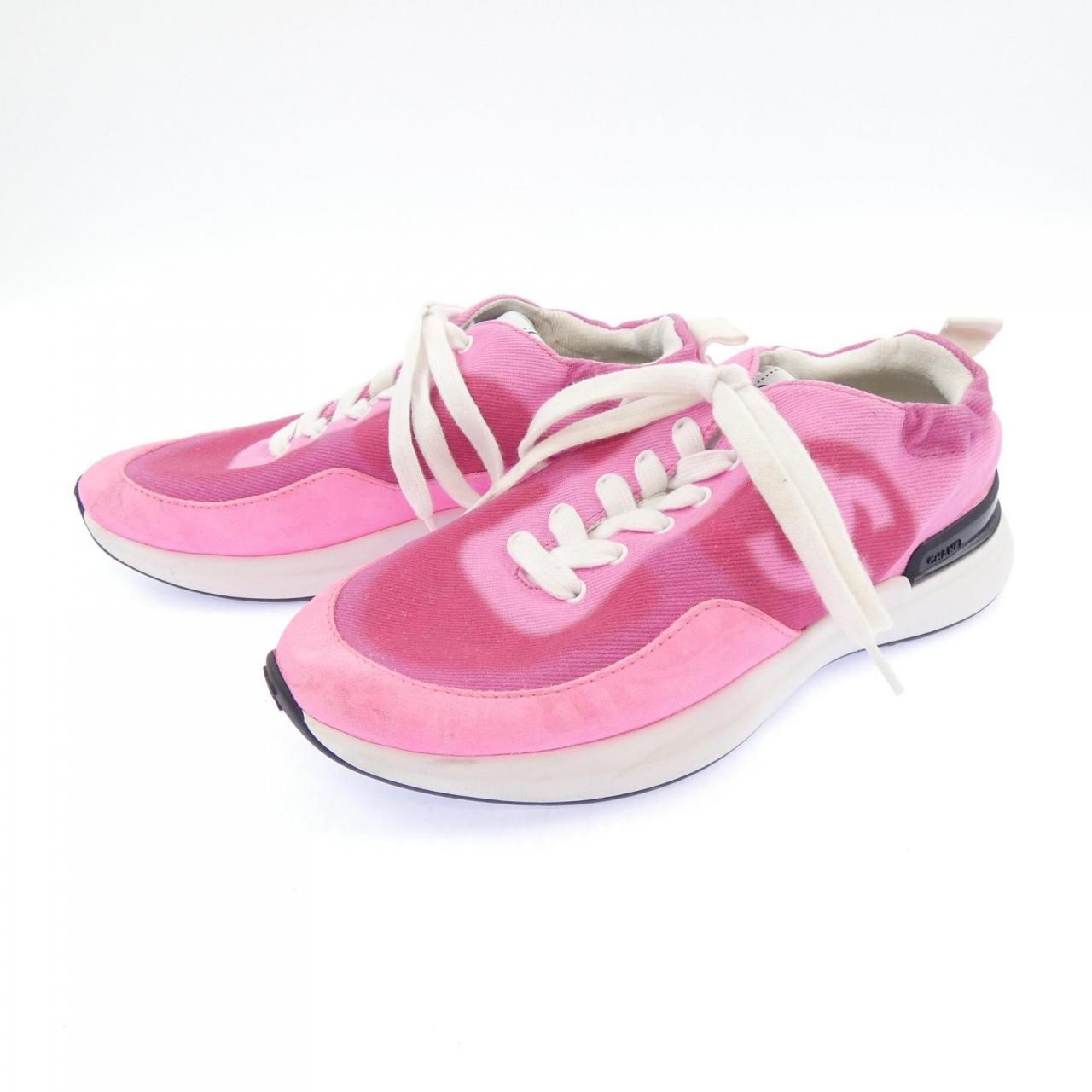 Chanel Sneakers Pink — view 3