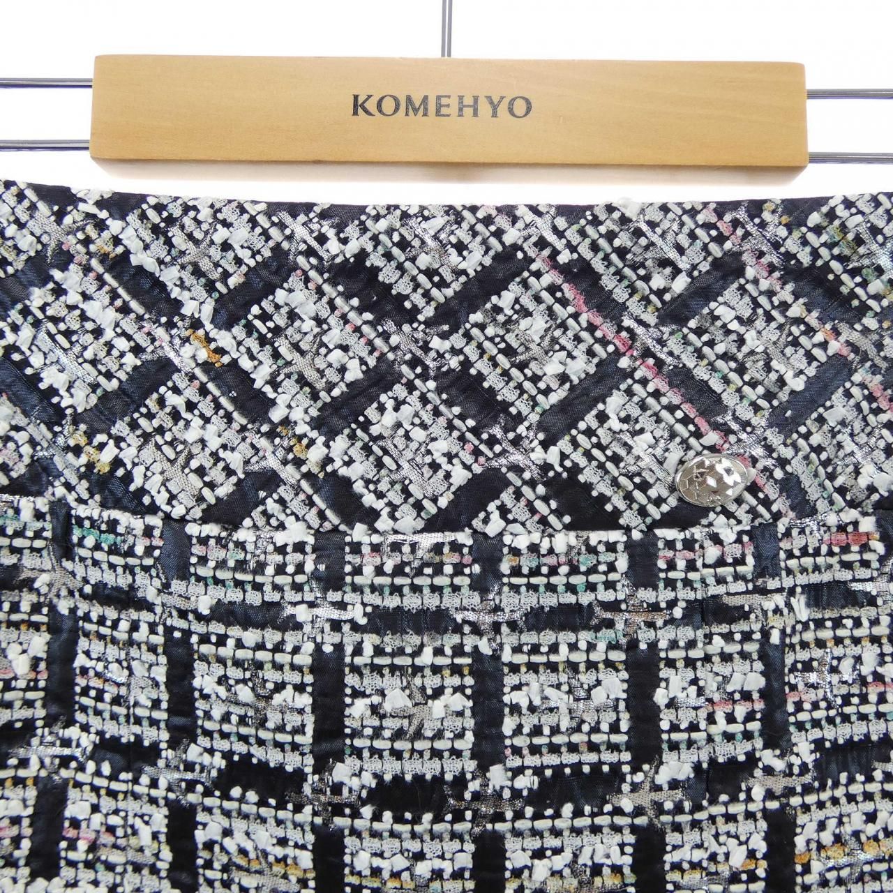 Chanel Skirt Black — view 6