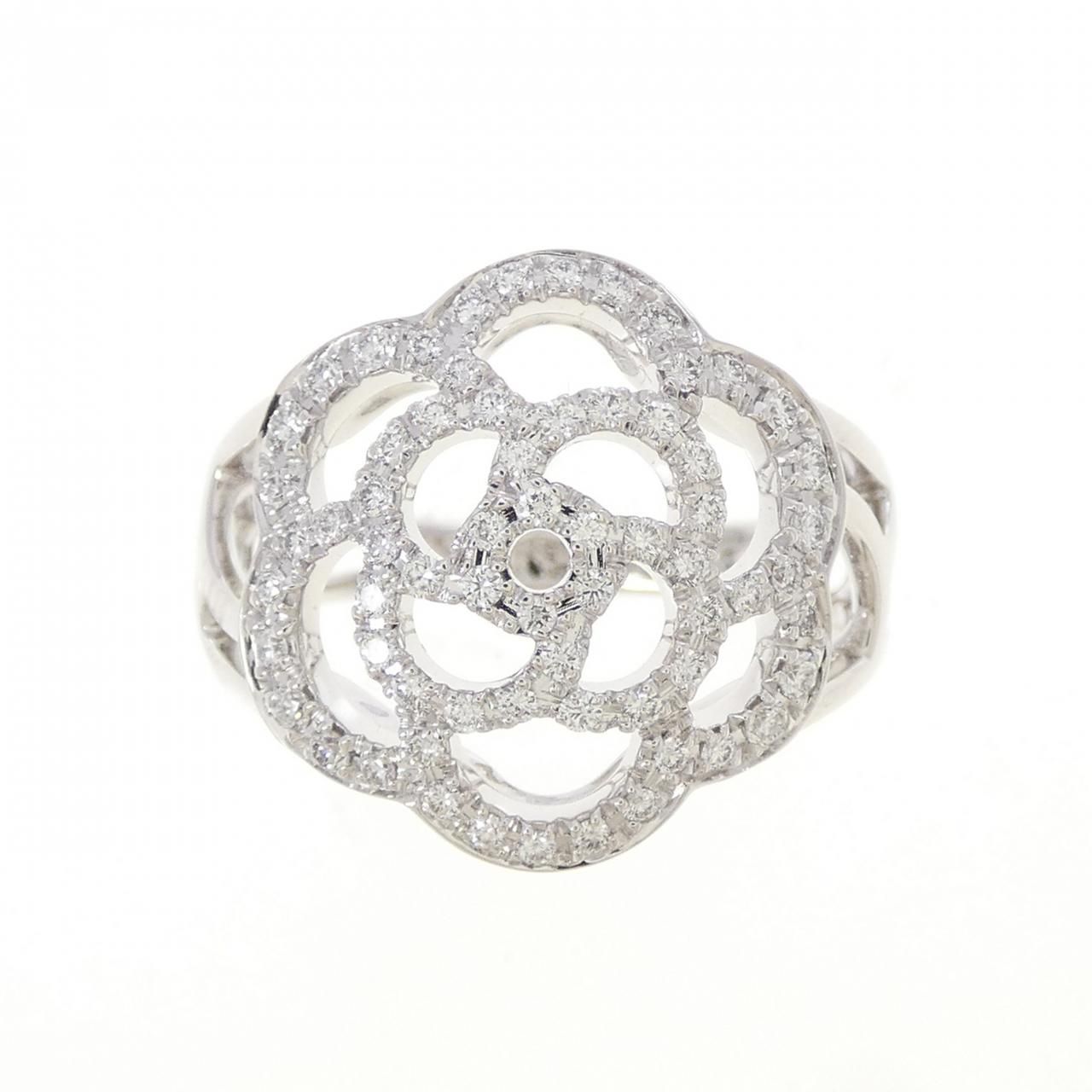 Chanel Camellia Ring White Gold — view 2