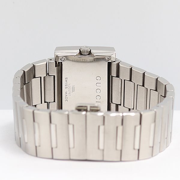 Gucci Rectangle Quartz Silver Dial Watch — view 4