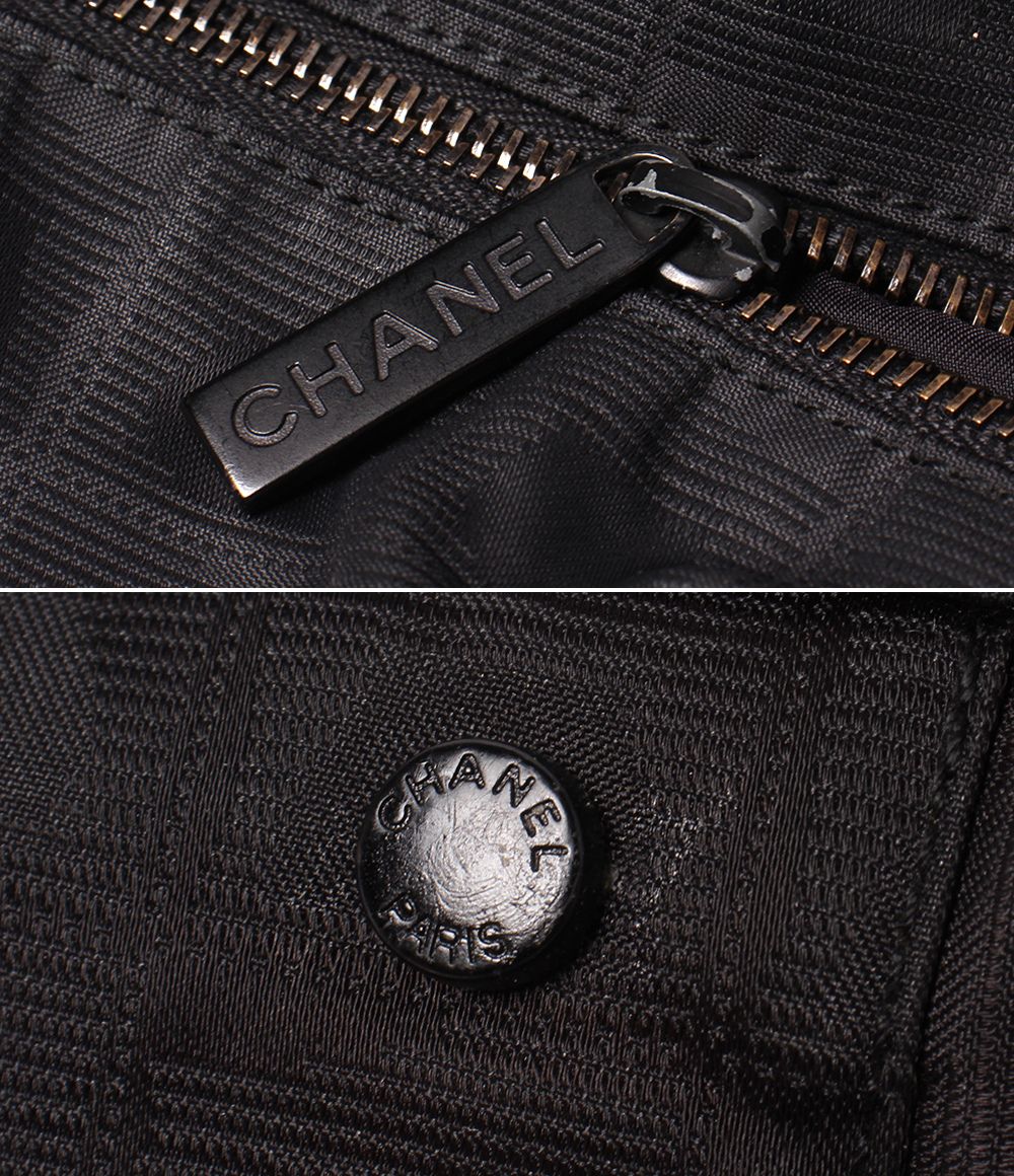 Chanel Tote New Travel Line — view 7