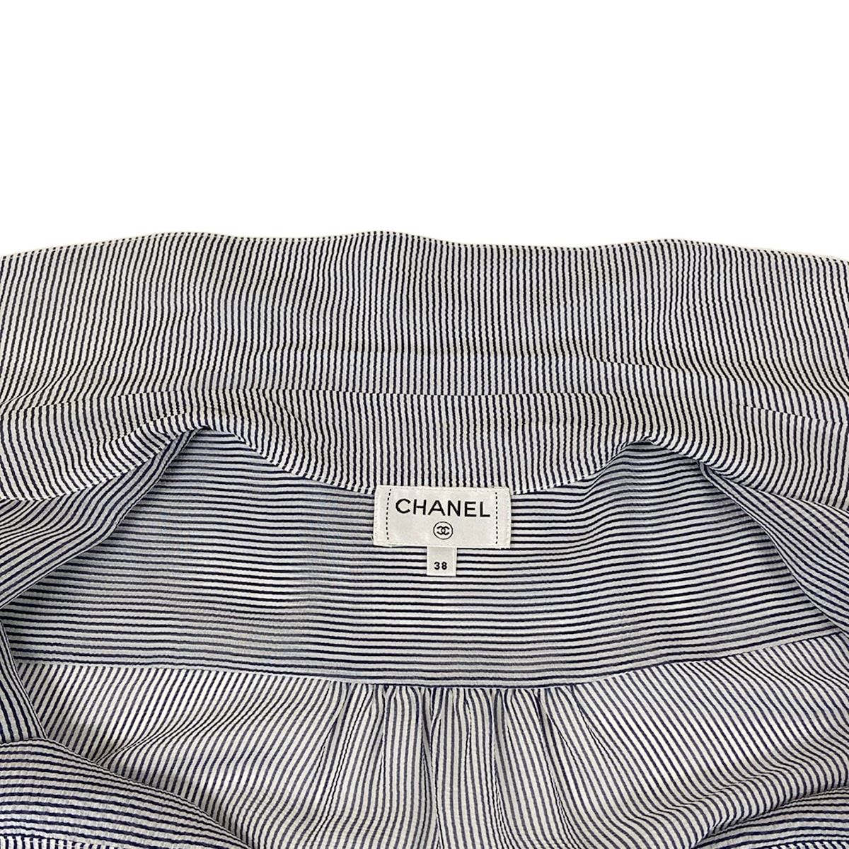 Chanel Short Sleeve Shirt Blouse 38 M Navy White Thistle Striped Ruffle Silk — view 8