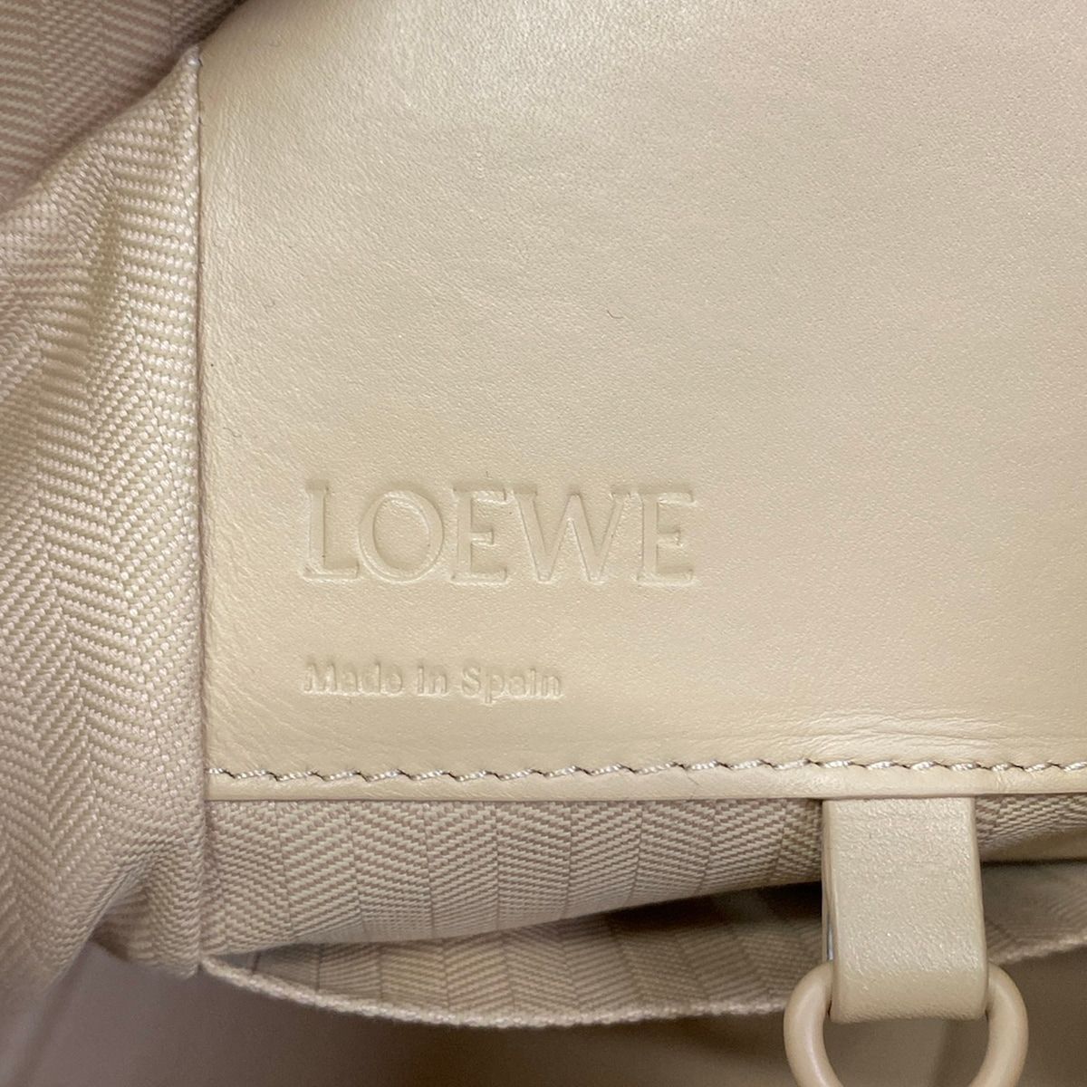 Loewe Handbag Hammock Bag Compact Beige — view 9