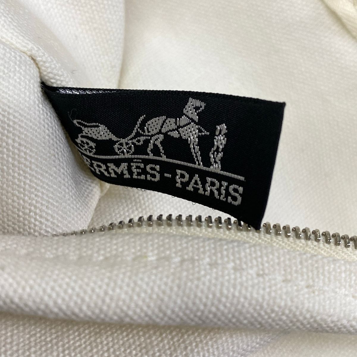 Hermes Tote White Brown Multi Hose Print Silver Border — view 9