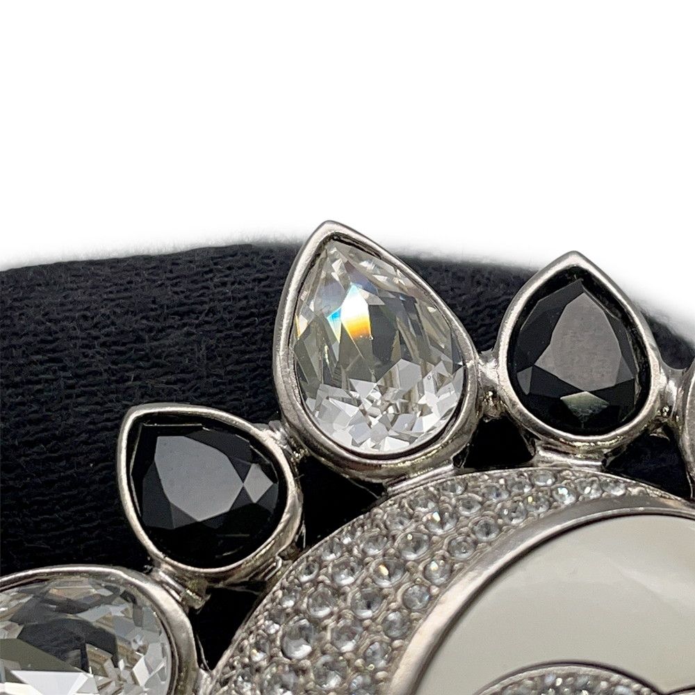 Chanel Brooch CC Logo Sun Rhinestone — view 6