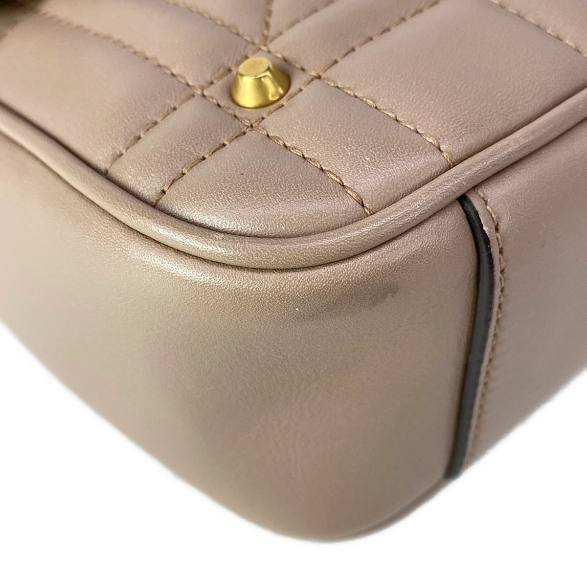 Gucci Shoulder Bag GG Marmont Quilted Small Bag Pink Beige Leather — view 6