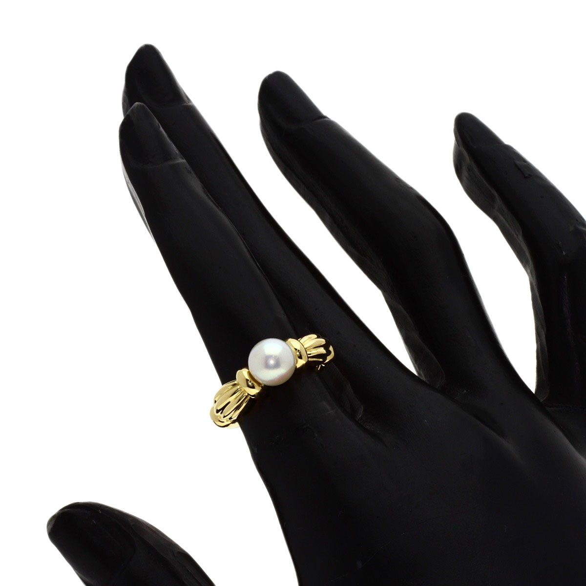 Tiffany & Co Pearl Signature Ring 18k Yellow Gold — view 6