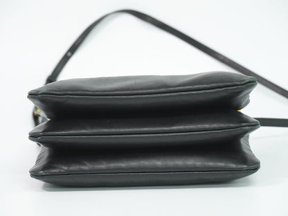 Celine Trio Large Shoulder Bag Pochette Leather Black — view 3