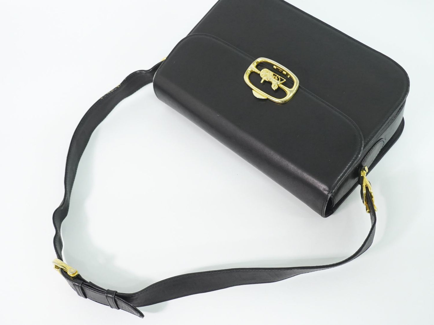 Celine Carriage Shoulder Bag Leather Black — view 4