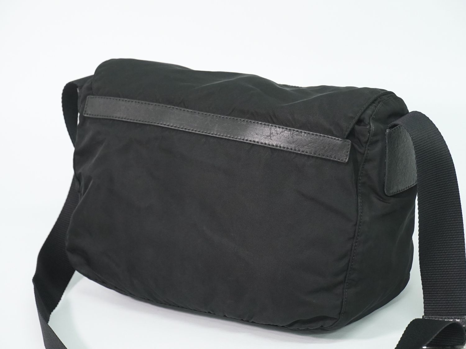 Prada Nylon Shoulder Bag Pochette Black — view 2