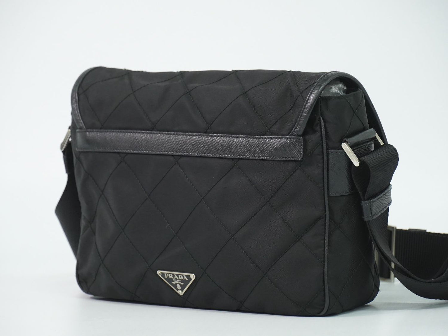 Prada Nylon Shoulder Bag Pochette Black — view 2