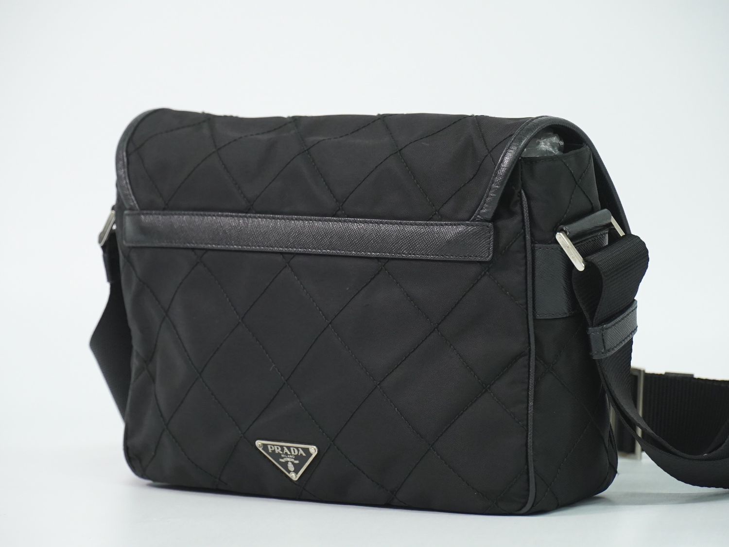 Prada Nylon Shoulder Bag Pochette Black — view 2