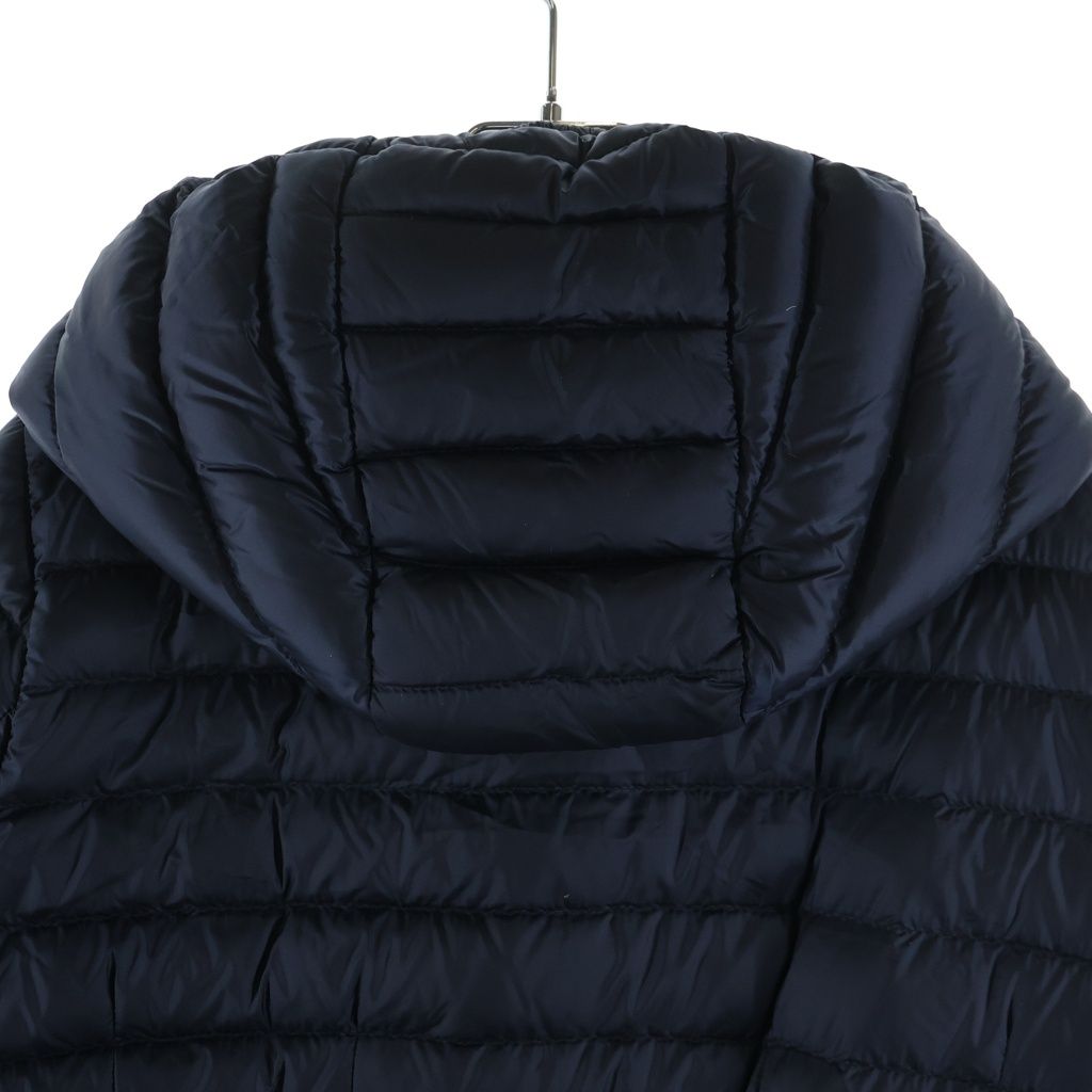 Moncler Barbel Giubbotto Down Coat Navy — view 4