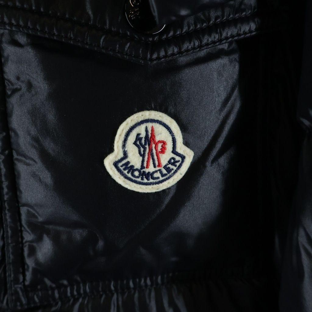 Moncler Short Down Jacket Black — view 5