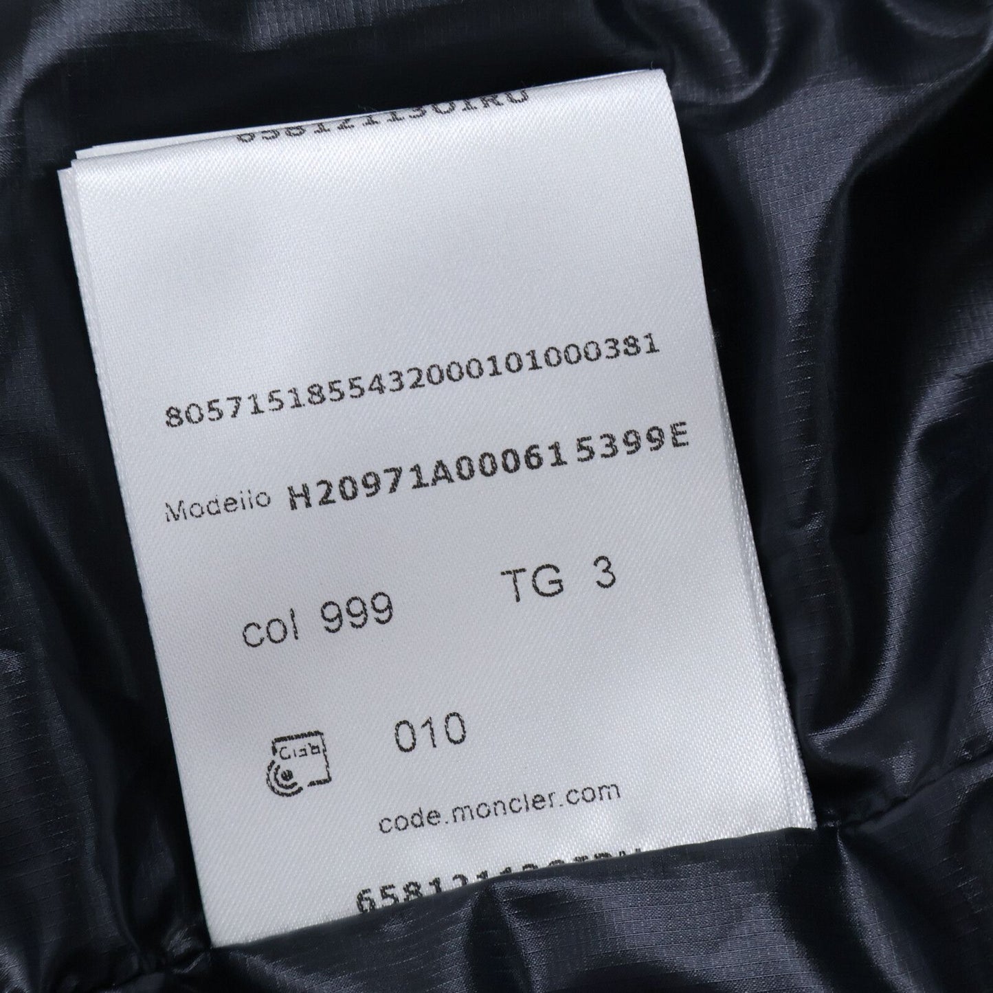 Moncler Grenoble Isorno Hoodie Down Jacket Suki — view 6