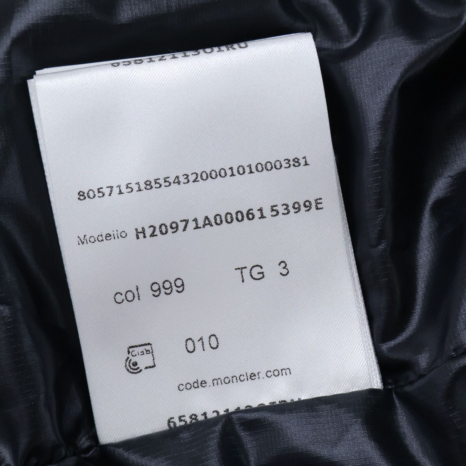 Moncler Grenoble Isorno Hoodie Down Jacket Suki — view 6