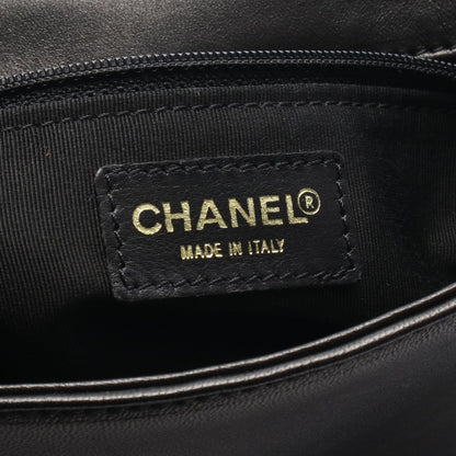 Chanel Shoulder Bag Choco Bar CC Logo Black Lambskin — view 4