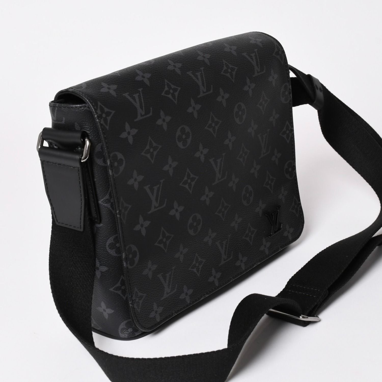 Louis Vuitton District PM Shoulder Bag Monogram Eclipse Canvas — view 3