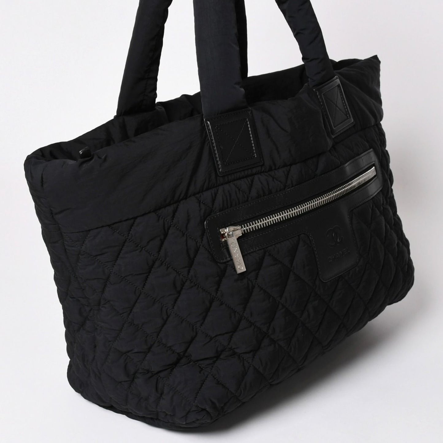 Chanel Coco Cocoon Nylon Tote Bag Quilted CC Mark CC Logo Silver — view 3
