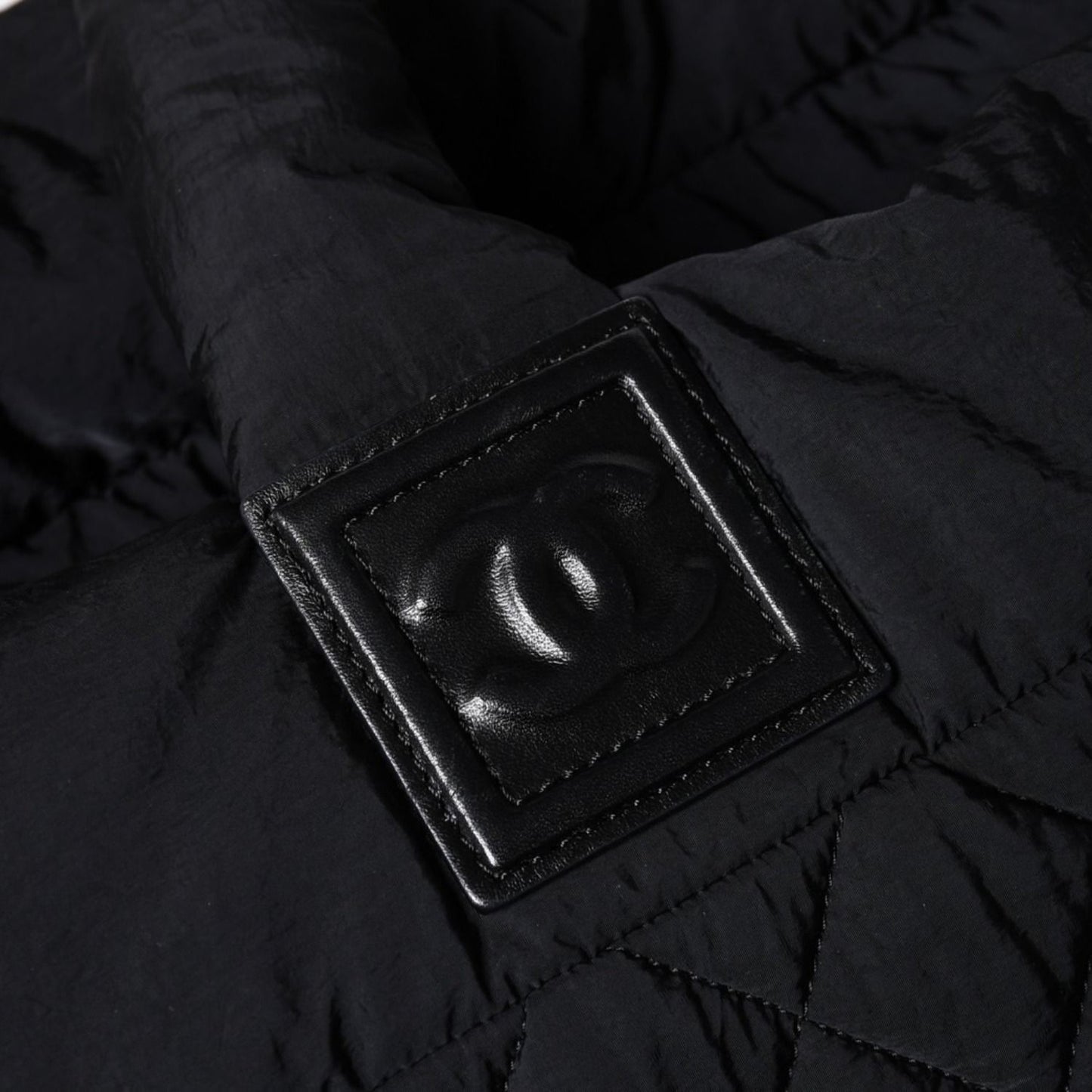Chanel Coco Cocoon Nylon Tote Bag Quilted CC Mark CC Logo Silver — view 8